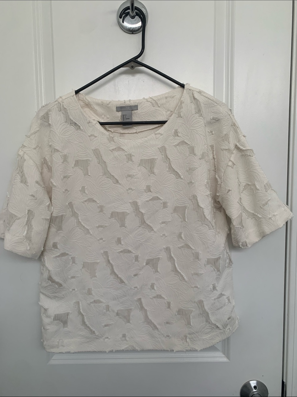 H&M Cream Floral Appliqué Short-Sleeve Top